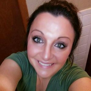 Meet your Posher, Brandi